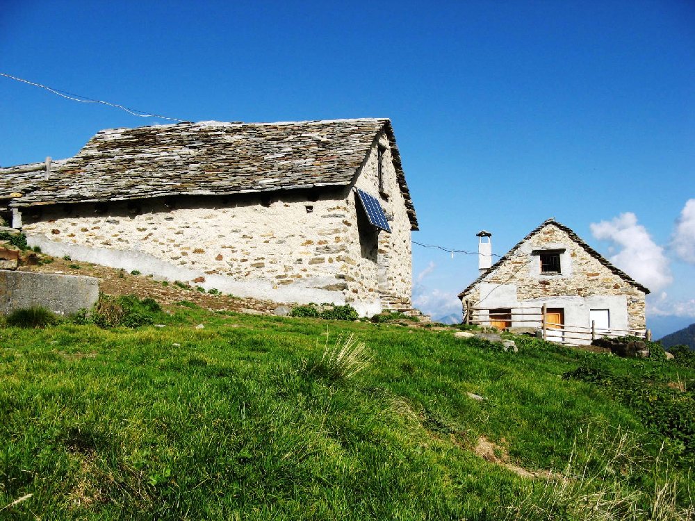 Rifugi e Bivacchi d''Italia.......